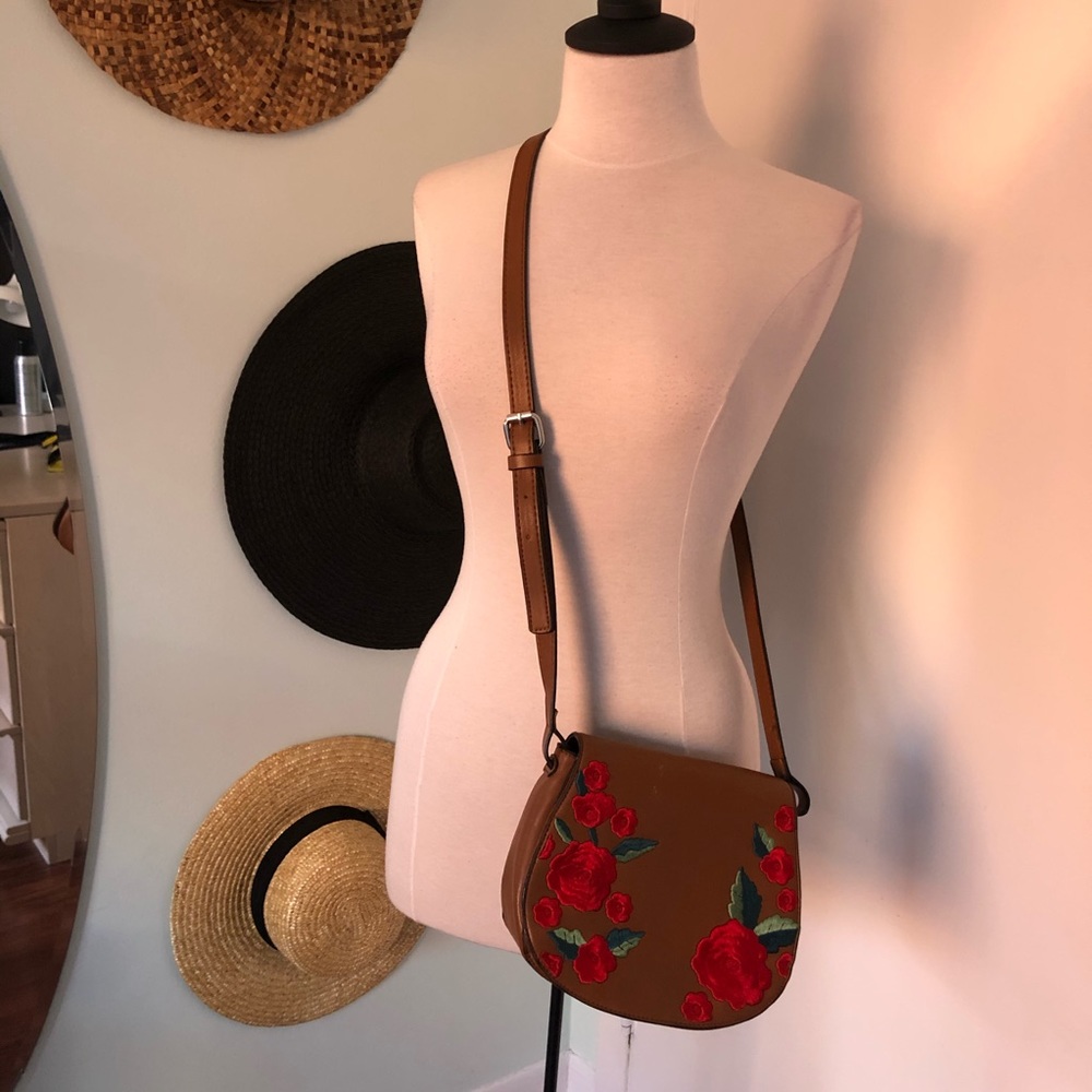 🔥10/20$ Cross body tan bag